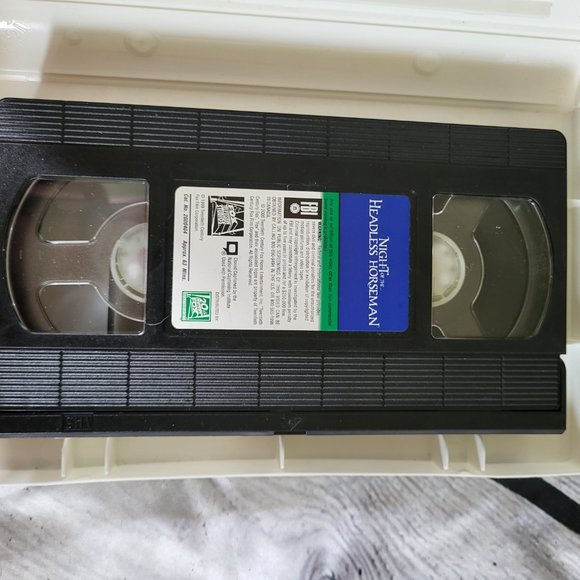 Night of the Headless Horseman (VHS) - Picture 2 of 4